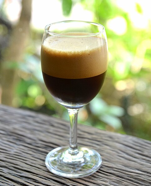 File:Irish Coffee glass.jpg - Wikimedia Commons