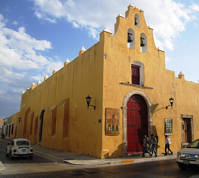 Innenstadt von Campeche mit Kirche San Francisco