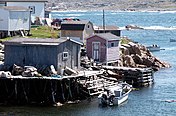 Fishing stages in de haven van Fogo