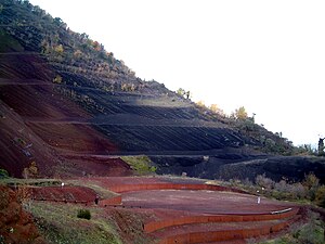 Parc Natural De La Zona Volcànica De La Garrotxa: Història de protecció del parc, Patrimoni natural i cultural[4], Centre de documentació