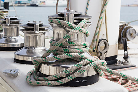 Catamaran's capstan