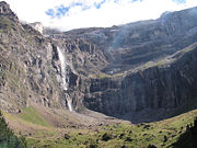 Cirque et cascade de Gavarnie.JPG