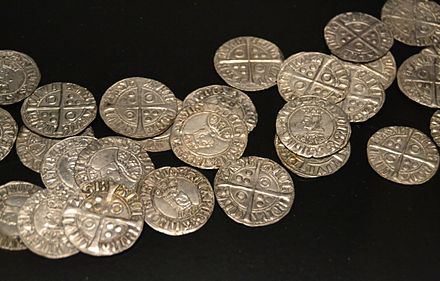 Чеканка серебряной монеты. Биллон сплав. Древние монеты. Средневековые монеты.