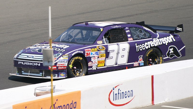 File:David Gilliland Sonoma 2008.jpg