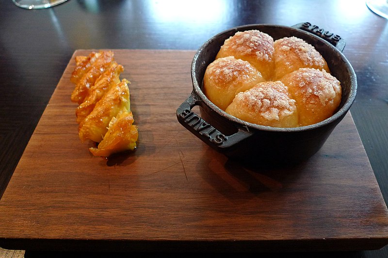 File:Dinner by Heston Blumenthal, Knightsbridge, London (5881681299).jpg