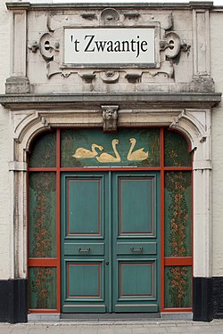 Door in Bruges