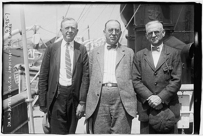 File:Dr. A.W. Butler, Dr. C.H. Johnson, Dr. F. Moore (LOC).jpg