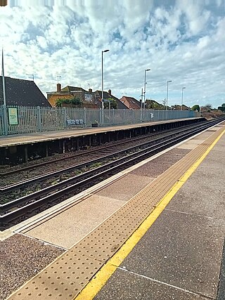 <span class="mw-page-title-main">East Worthing railway station</span> Railway station in West Sussex, England