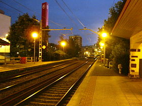 Estación de Herrera, por la noche.jpg