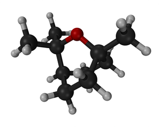 Alcanfor - Wikipedia, la enciclopedia libre