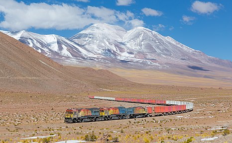 Second place: Train from Antofagasta to Bolivia, pictured between San Pedro and Ascotan, Chile. Attribution: Kabelleger / David Gubler (CC BY-SA 4.0)