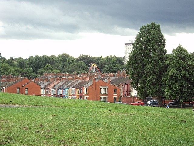 Looking from Mersey Park to Agnes Road and towards Victoria Park