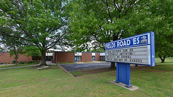 Sign for Fields Road Elementary School in Gaithersburg, MD