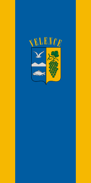 File:Flag of Velence (vertical).svg