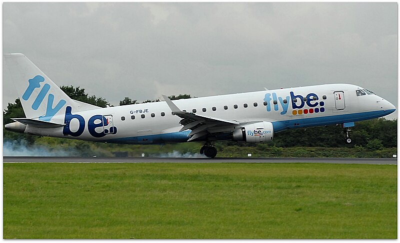 File:Flybe Embraer 175 (G-FBJE) @ MAN, Aug 2017.jpg