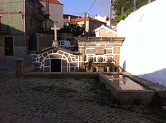 Fontaine principale de Quadrazais
