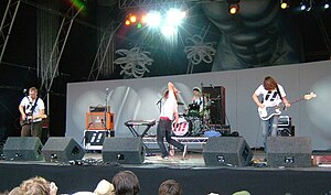 Bermain live di musim Panas Sundae, agustus 2006