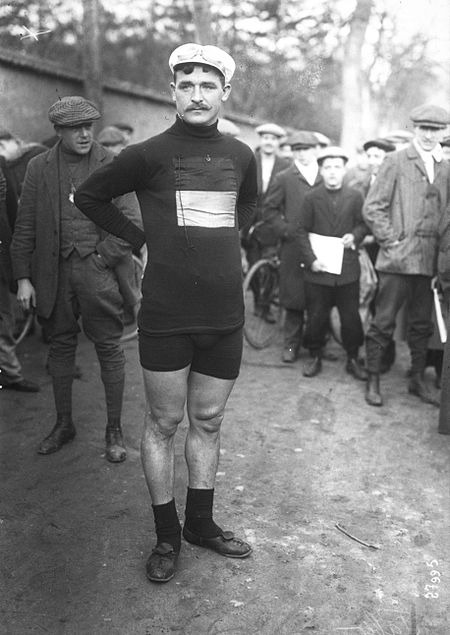 François Faber - Paris-Roubaix 1913.jpeg