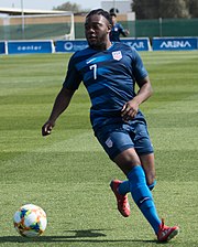 Akinola in action with the United States U20 in 2019. Francia-usa-11.jpg