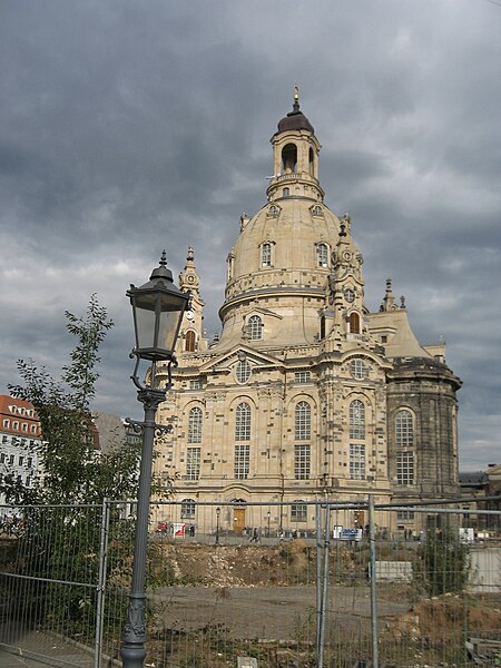 File:Frauenkirche DResden 24.jpg