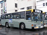 大型短尺路線バス 9523