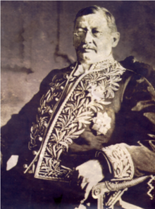 General Jose Antonio Velutini Ron.png