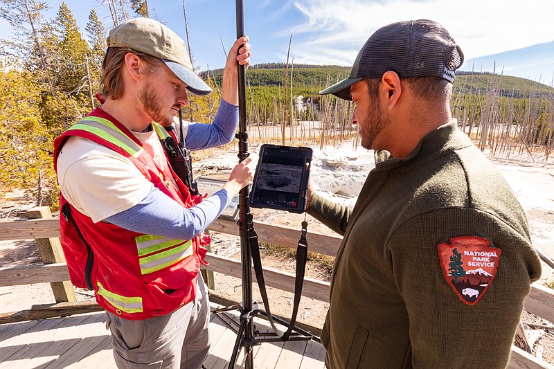 File:Geology team using photogrammetry to create a 3-D model of Cistern Spring after a Steamboat Geyser eruption (7e1c3a0a-e73b-4611-ab90-30cd500a63eb).jpg