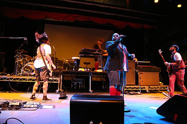 Gnarls Barkley at the Mini V festival in Melbourne, 2007