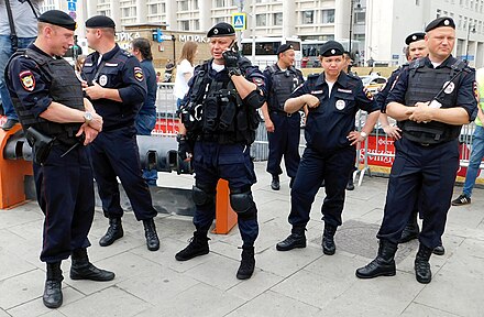 Много полиции сегодня. Полиция России. Полиция РФ. Полицейский РФ. Полиция России 2011.