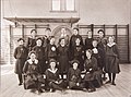 Gruppbild på kvinnlig gymnastikgrupp i Landskrona omkring 1900 gih0142.jpg