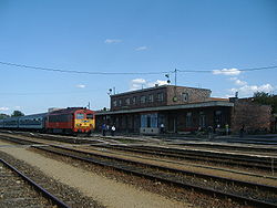 A gyulai vasútállomás M41-es mozdonnyal