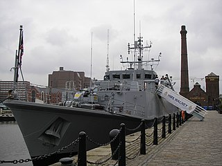 HMS <i>Walney</i> (M104)