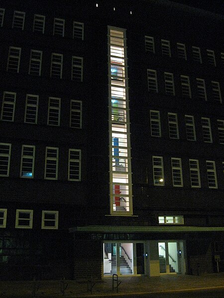 File:Hans-Sachs-Haus Sommernacht (4).JPG