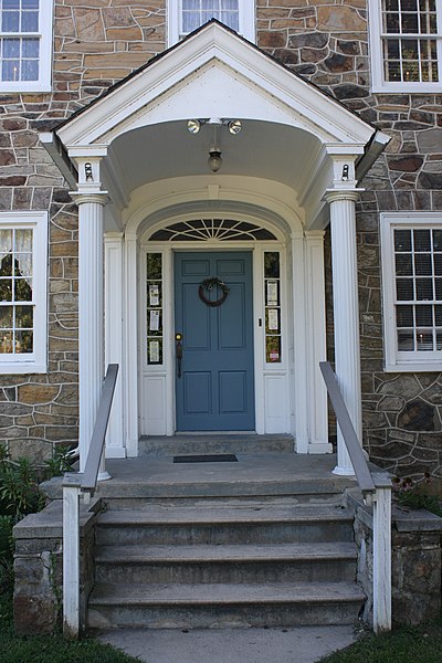 File:Heller House Colonial Entrance, Lower Saucon PA 01.JPG