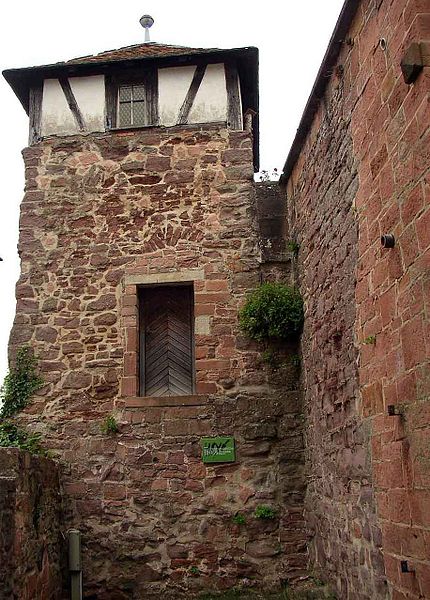 File:Hexenturm Windecken.jpg