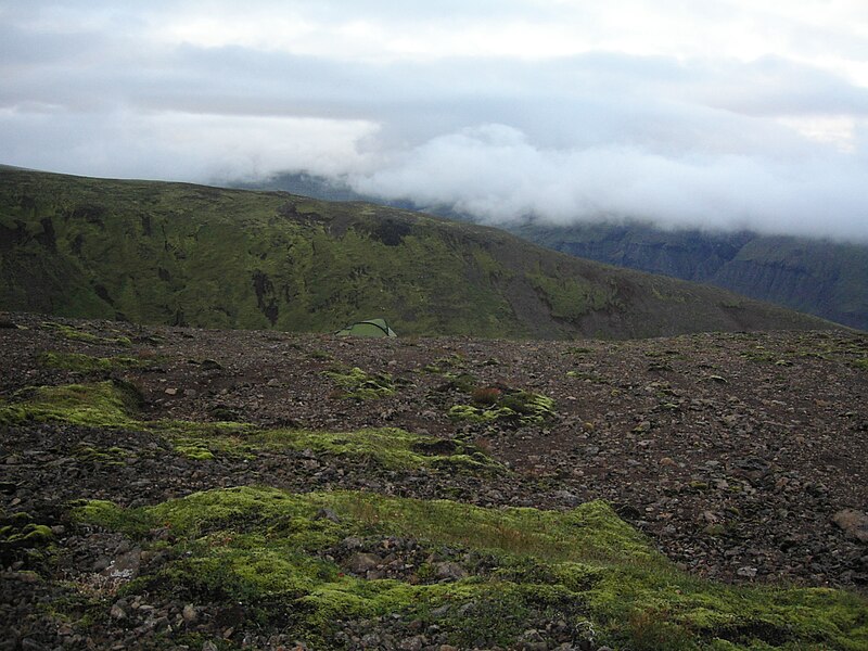 File:Hiking and camping between Esja and Thingvellir 8.jpg