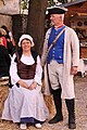 File:Historische Kleidung beim Volksfest Lößnitzer Salzmarkt. Sachsen. 2H1A0689WI.jpg