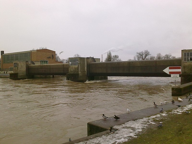 File:Hochwasser Schweinfurt - panoramio (3).jpg