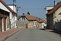 Čeština: Ulice v Hostivici-Jenečku, Středočeský kraj English: A street in Hostivice-Jeneček, Central Bohemian Region, CZ