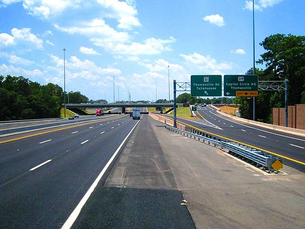 I-10 west approaching the interchange for US 319/SR 61 in Tallahassee