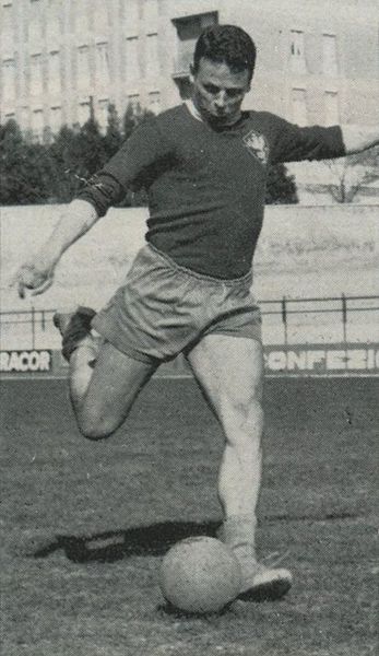 File:Ilario Castagner - 1960s - AC Perugia.jpg