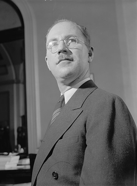 File:Informal photo of Rep. Phil Ferguson, Democrat of Okla., Feb. 1940 LCCN2016877070 (cropped).jpg