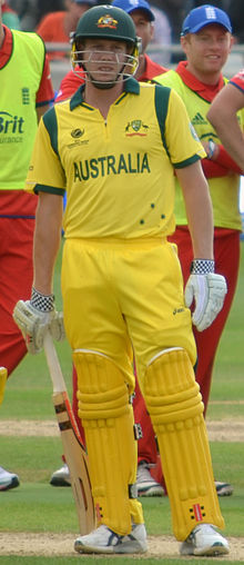 Faulkner during Australia vs England in ICC Champions Trophy 2013 Is he out%3F (9136022077) (cropped).jpg