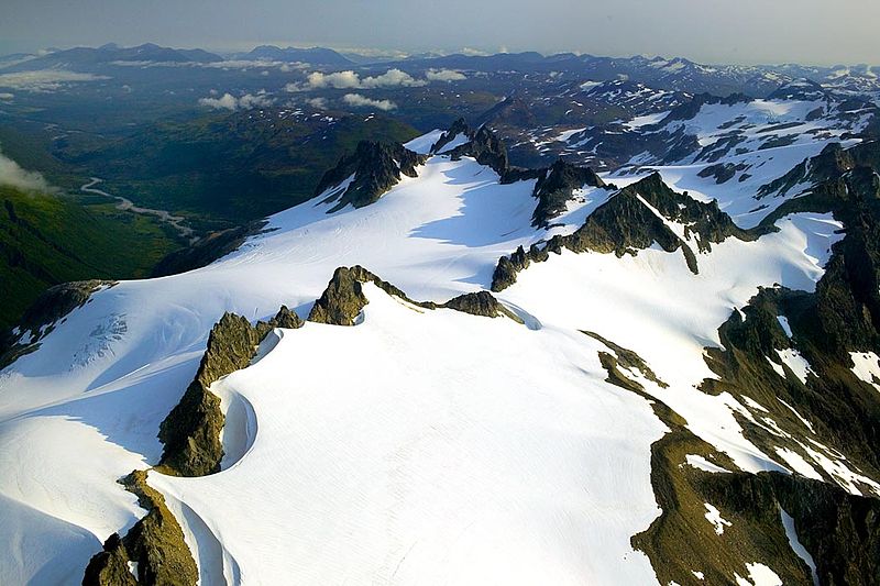 File:Jagged Mountain Peaks Kodiak NWR.jpg