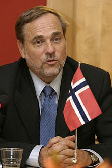 Jan Petersen, odborný ředitel, Norge (Bilden ar tagen vid Nordiska radets session i Oslo, 2003) .jpg