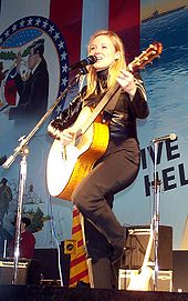 Jewel performing for US troops in 2000 Jewel (USO).jpg