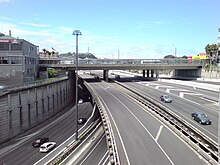 View southwards from Hopetoun Bridge, showing the three-level structure under K'Road. K Road Overbridge Before Reconstruction.jpg