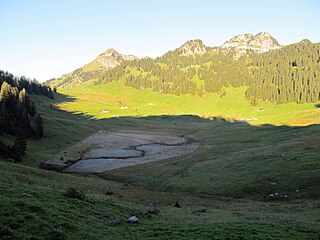 Ein Kaltluftsee ist eine Ansam