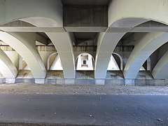 Underside of the King Avenue Bridge in 2018