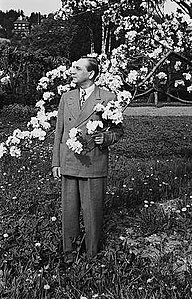 Norwegian politician Kjeld Stub Irgens in his garden, 1939.